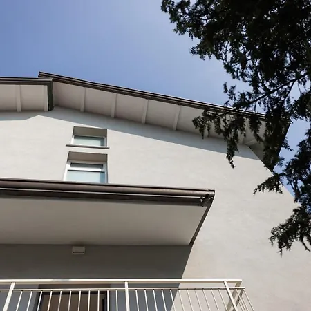 Residenza Adriatica - *