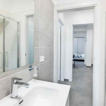 Residenza Adriatica - *