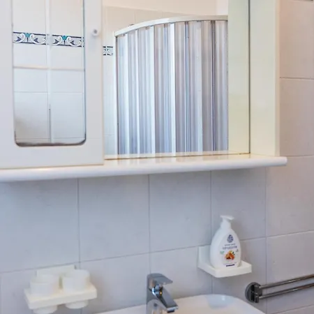 Residenza Adriatica - דירה ריצ'יונה